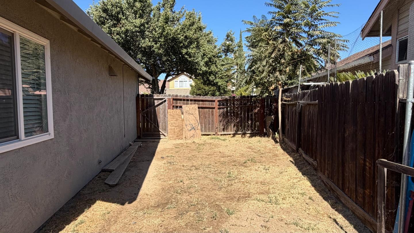 1616 Ironside Dr, Modesto, CA 95358 photo 15