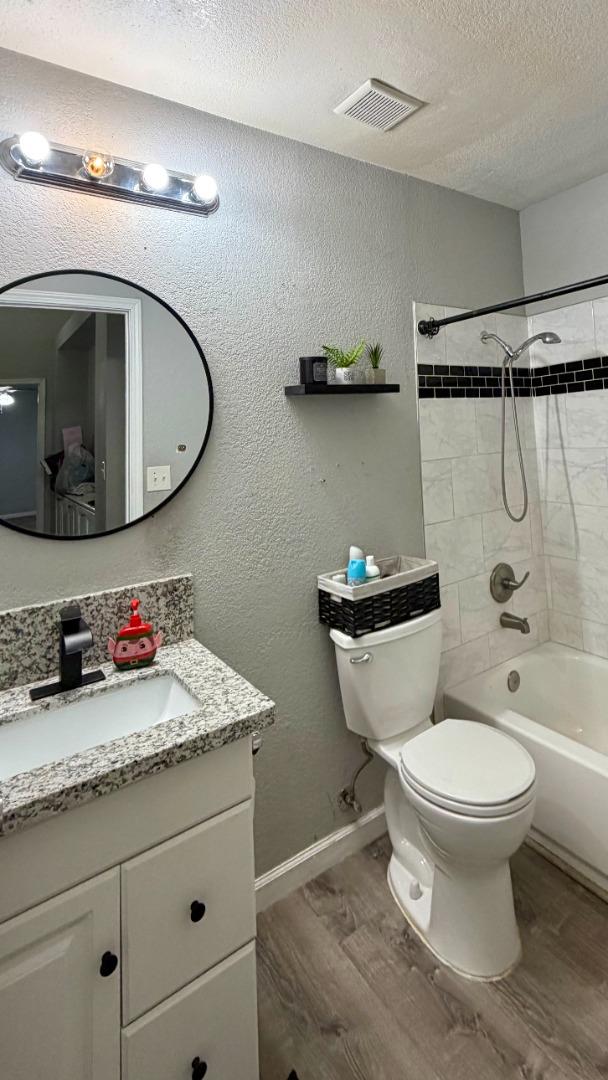 1616 Ironside Dr, Modesto, CA 95358 photo 8
