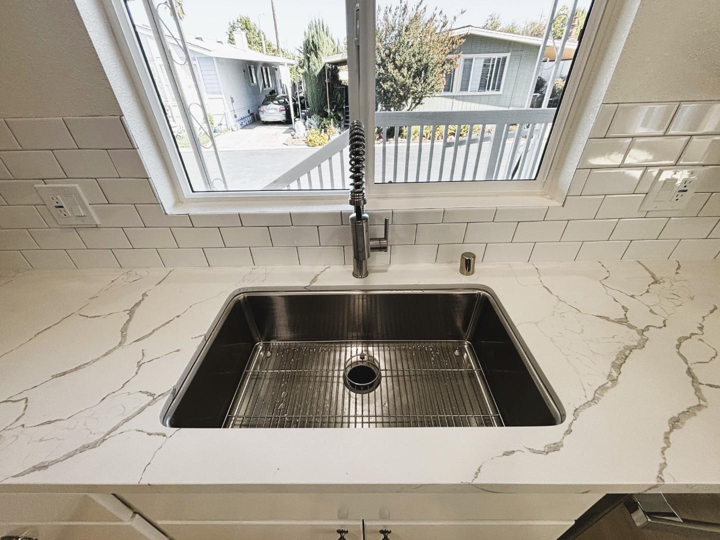 118 Chateau La Salle Dr, SanJose, CA 95111, Photo 7