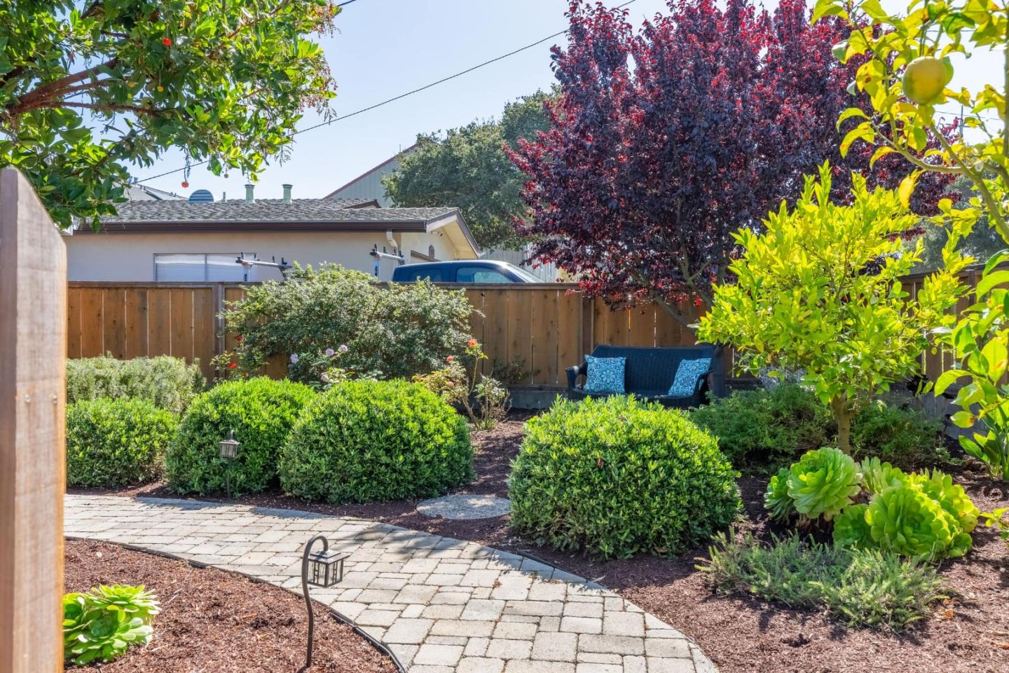 553 English Ave, Monterey, CA 93940, Photo 3