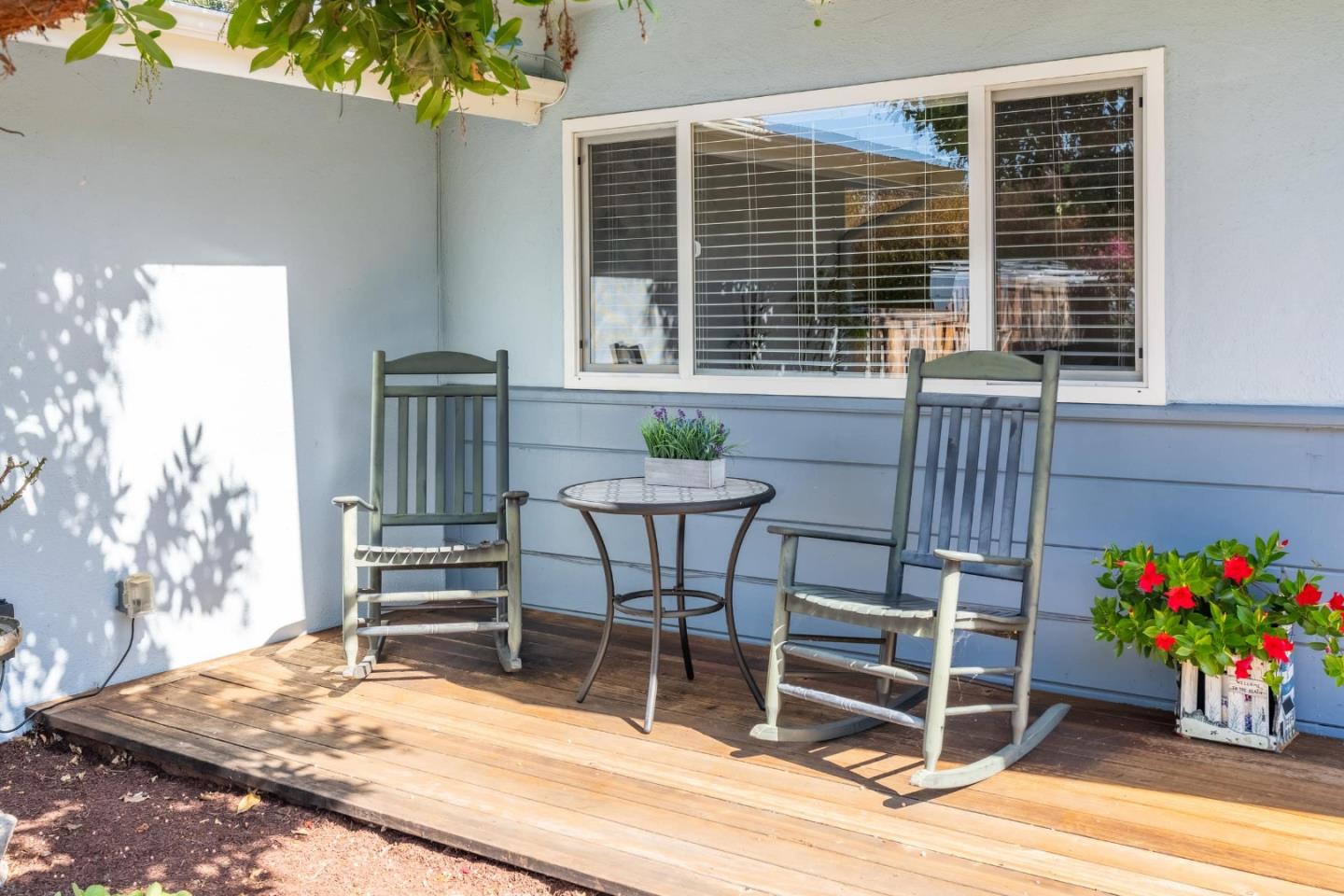 553 English Ave, Monterey, CA 93940, Photo 5