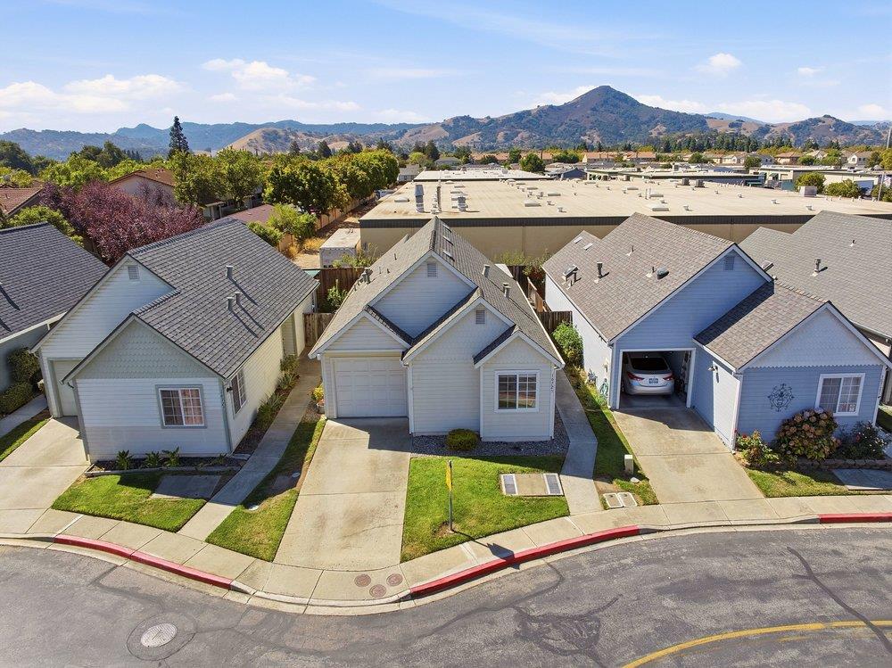 Front Image Thumbnail for ML82063437