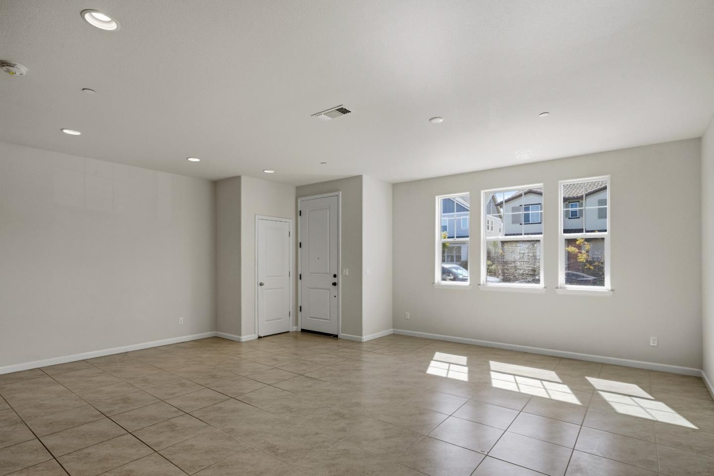 15137 Breckinridge Ave, EastGarrison, CA 93933, Photo 7