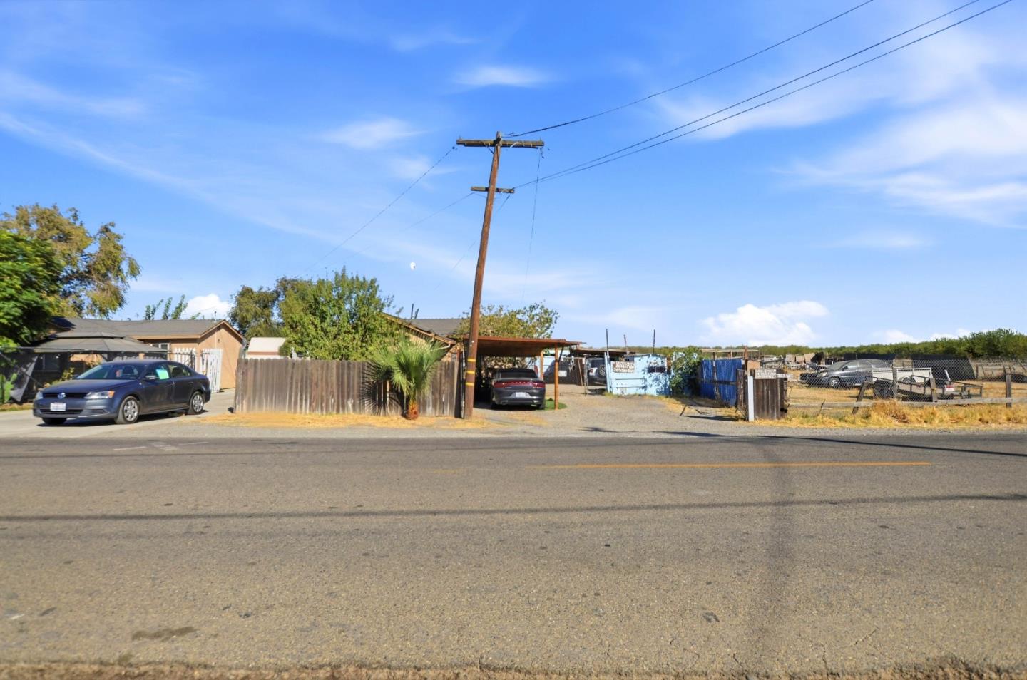 Front Image Thumbnail for ML82063469