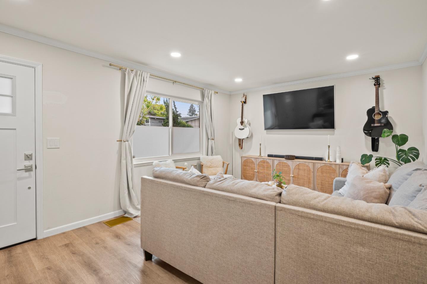 1557 Ebener St 1555, RedwoodCity, CA 94061, Photo 7