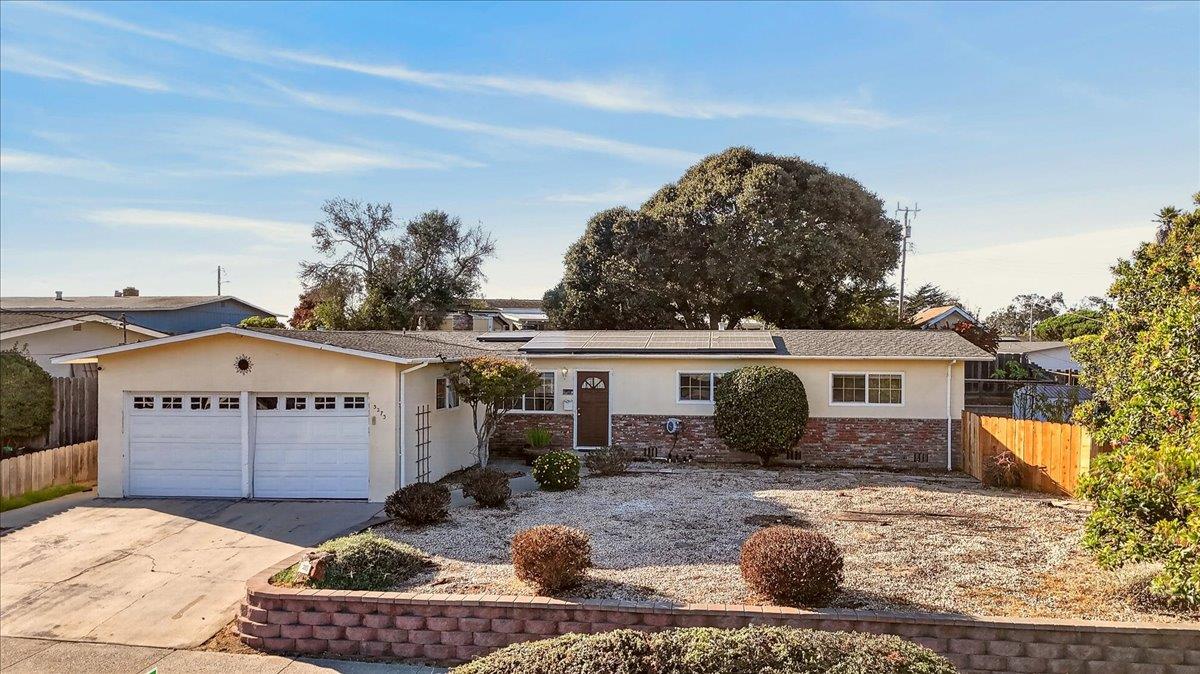 3273 Michael DR