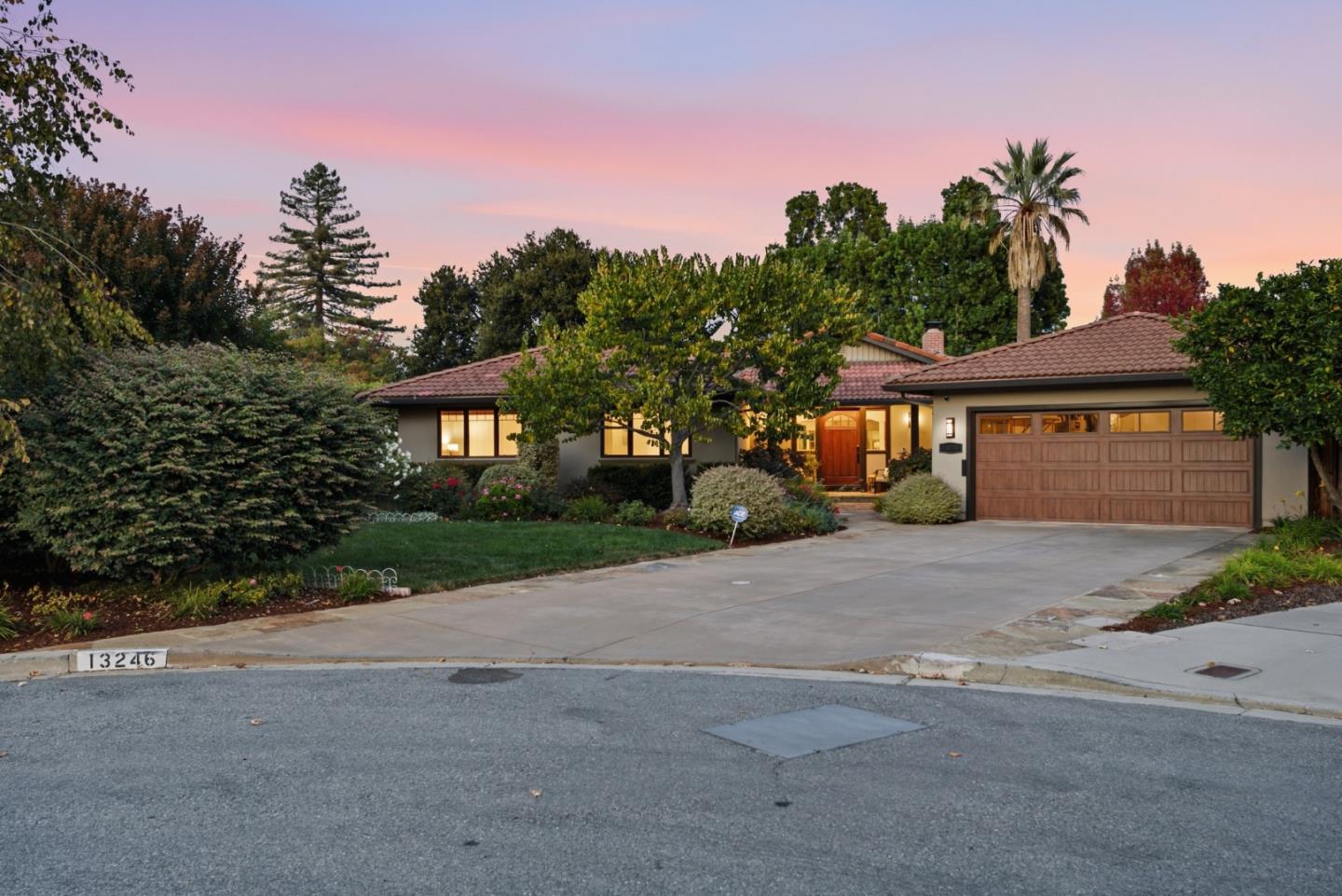 13246 Via Ranchero Ct