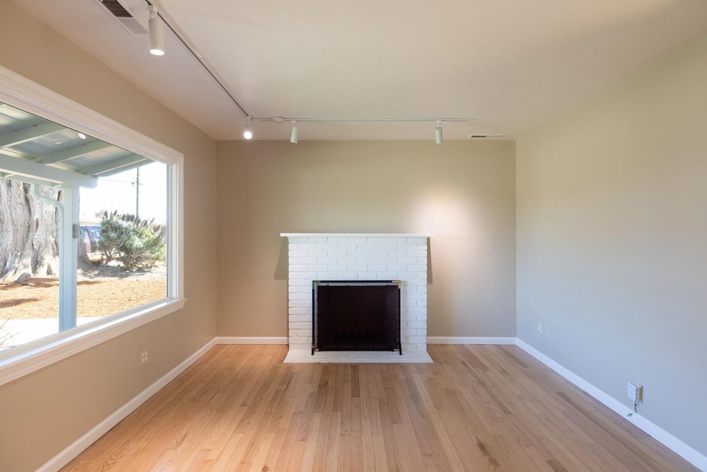 963 Crest Ave, PacificGrove, CA 93950, Photo 6