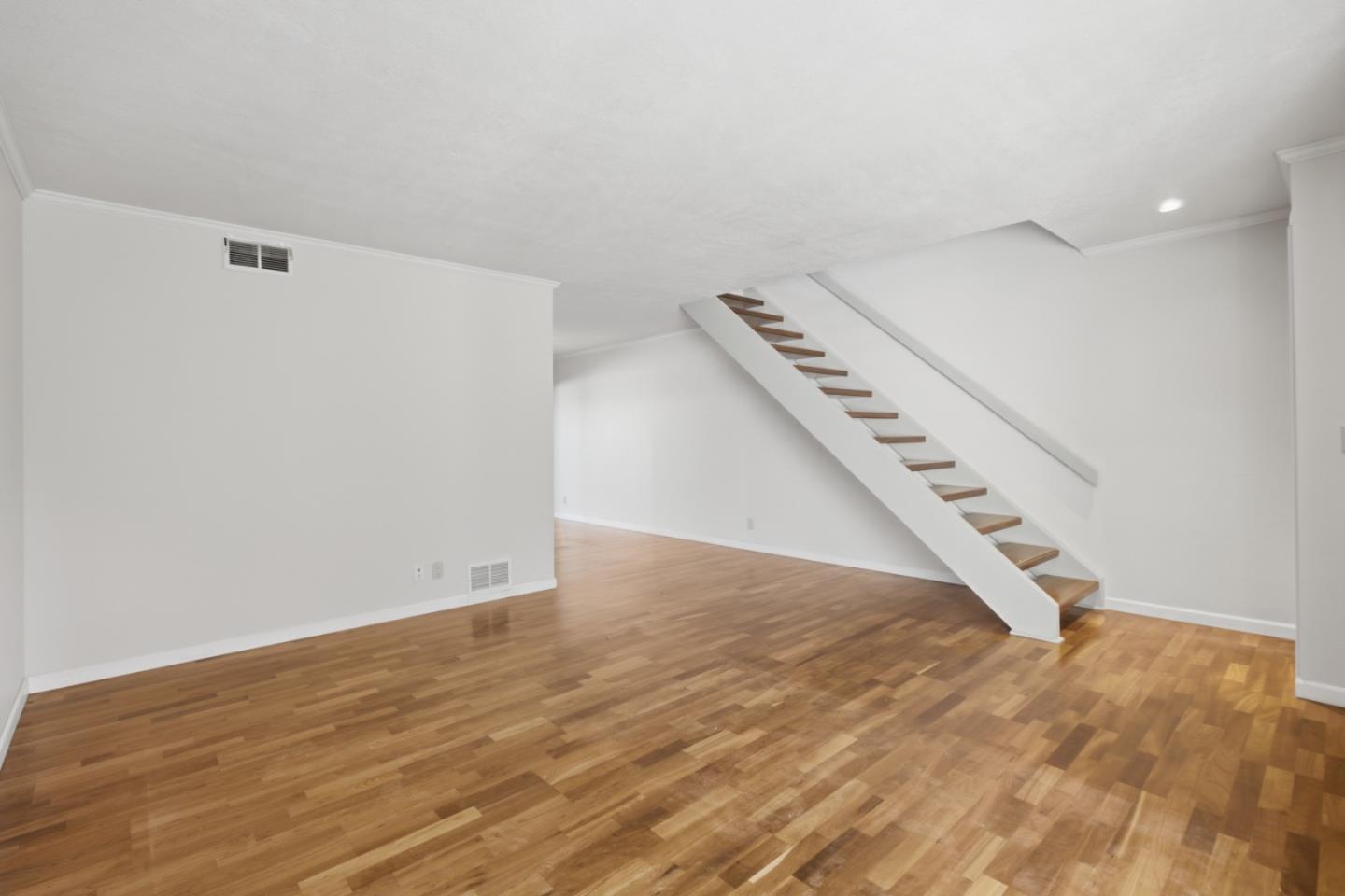 1229 Picasso Dr, Sunnyvale, CA 94087, Photo 6