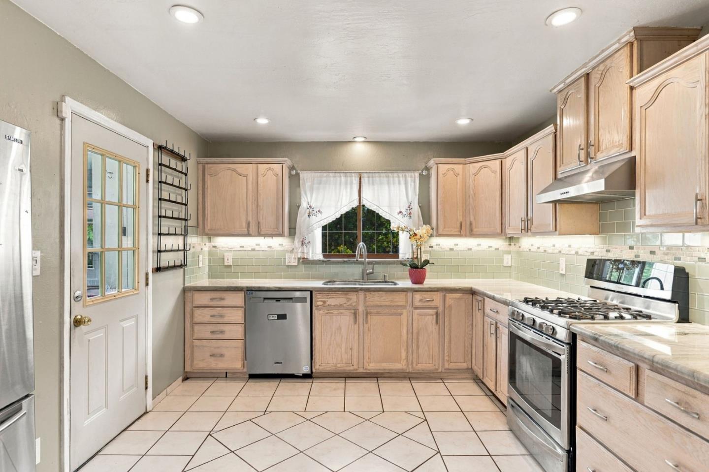 233 Challenger Ave, SanJose, CA 95127, Photo 6