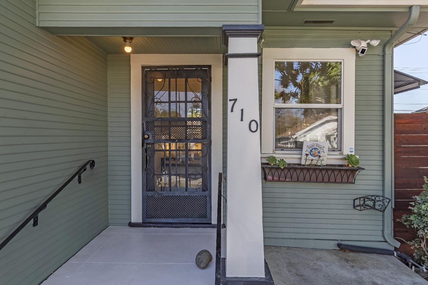 710 Park Ct, SantaClara, CA 95050, Photo 2