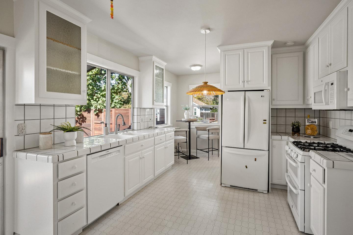 710 Park Ct, SantaClara, CA 95050, Photo 6