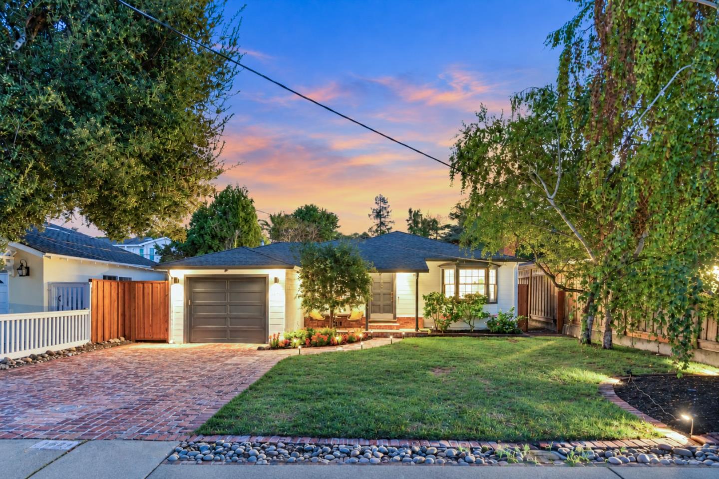 1921 Palo Alto WAY, MenloPark 94025