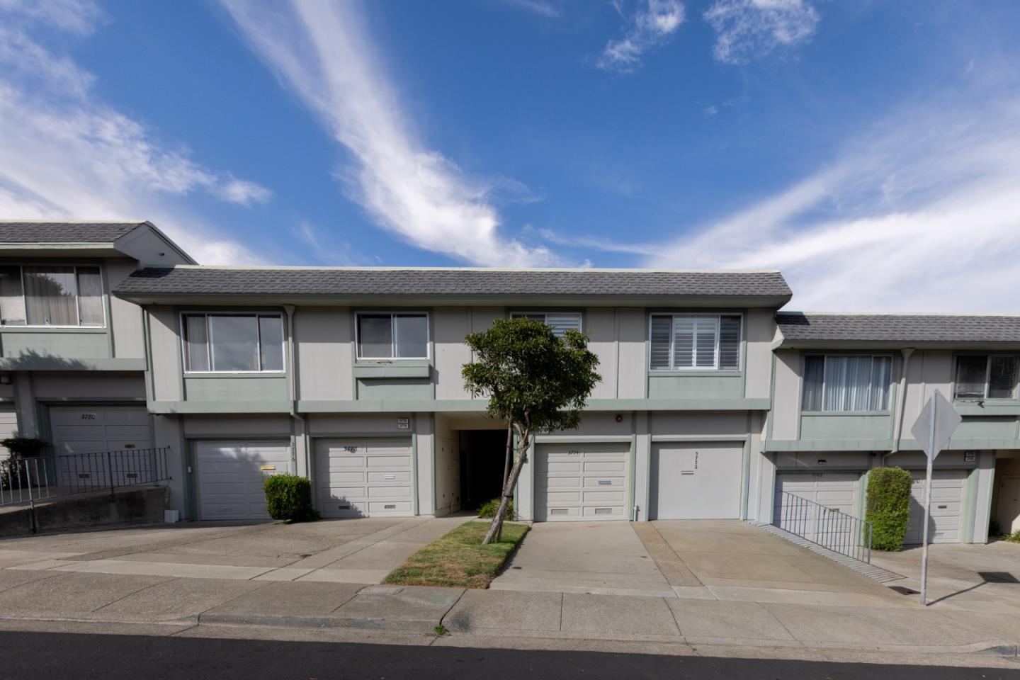 3774 Fairfax WAY, SouthSanFrancisco 94080