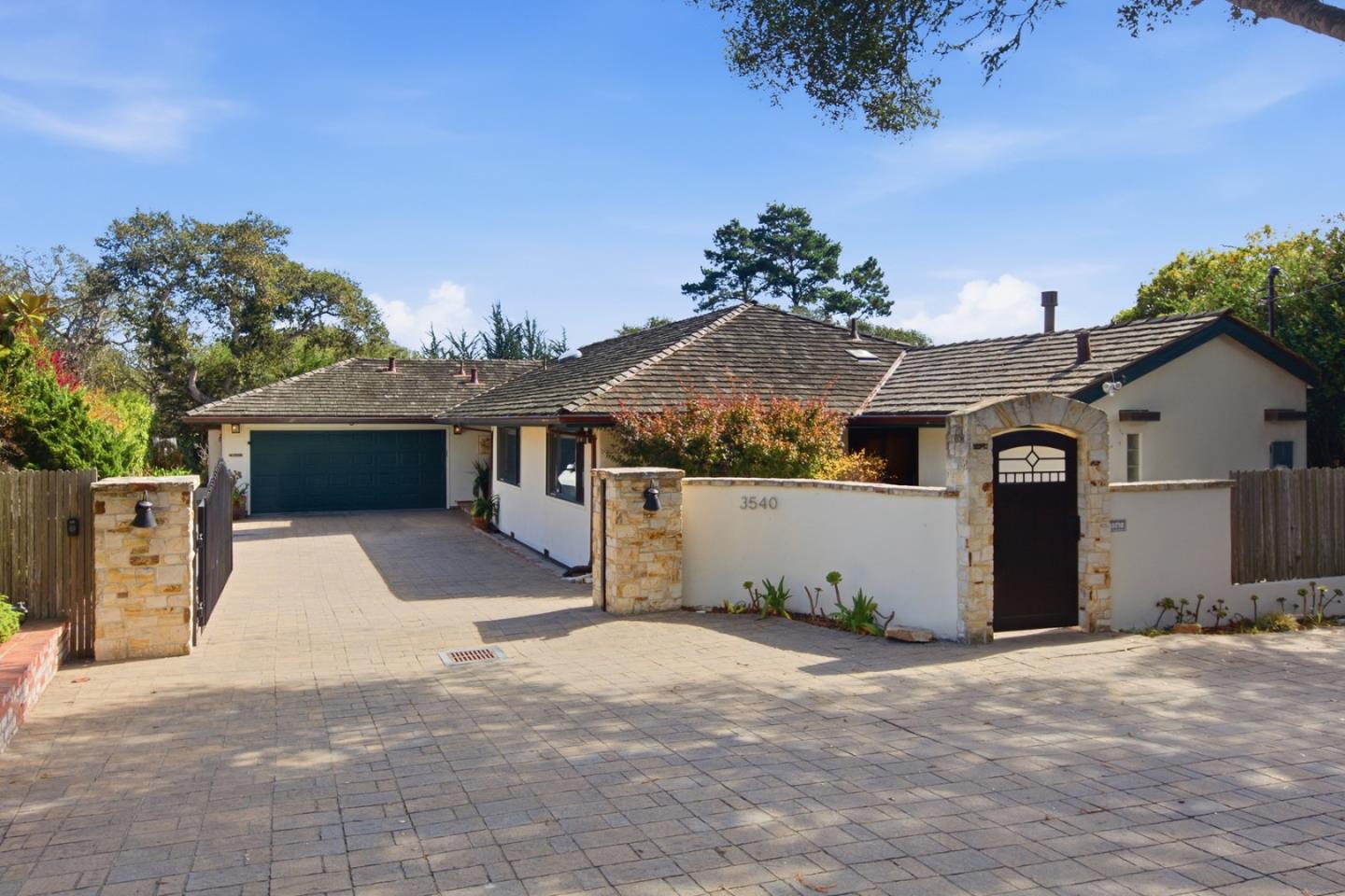 3540 Oak PL, Carmel 93923