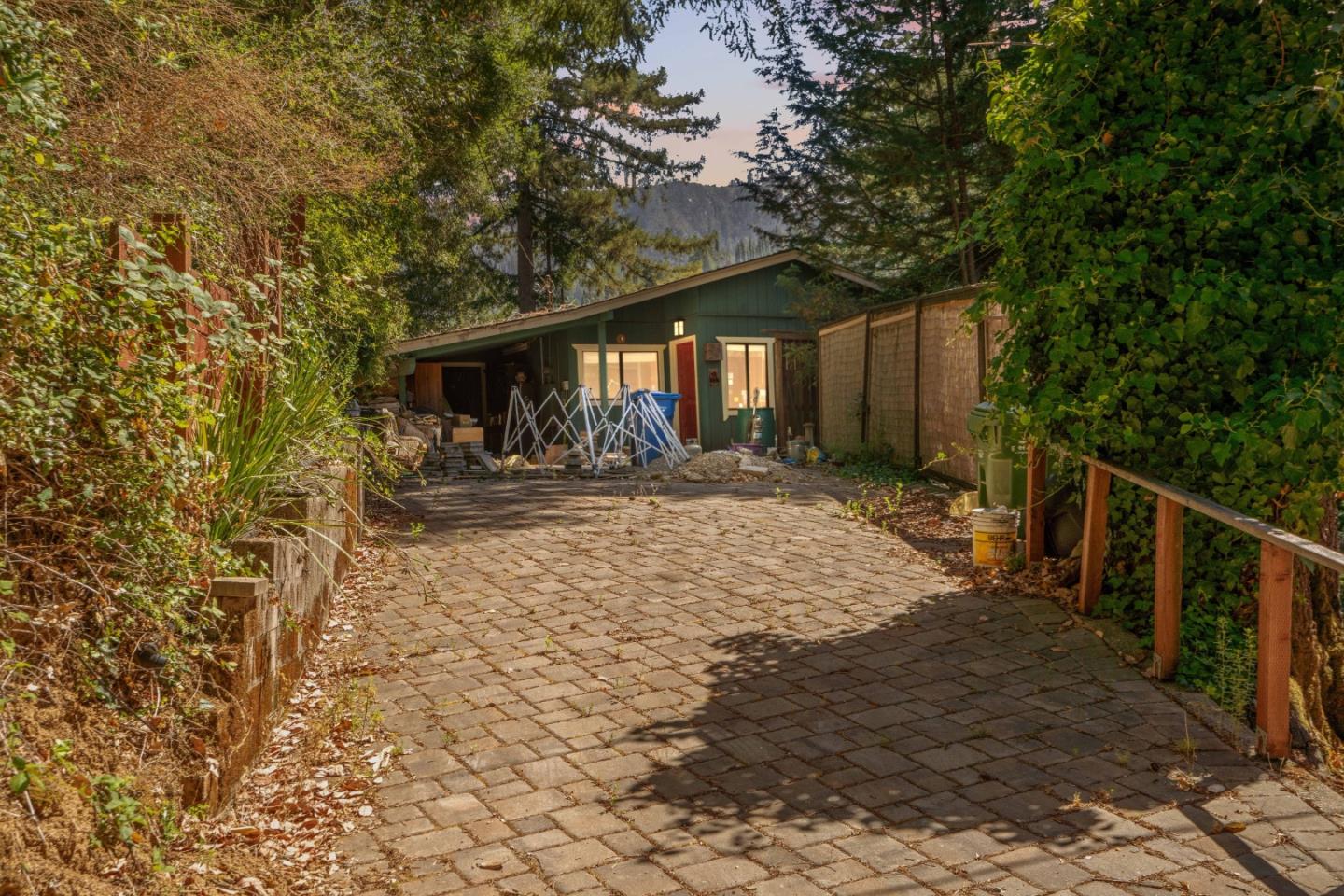 380 Ridge Dr, BoulderCreek, CA 95006, Photo 3