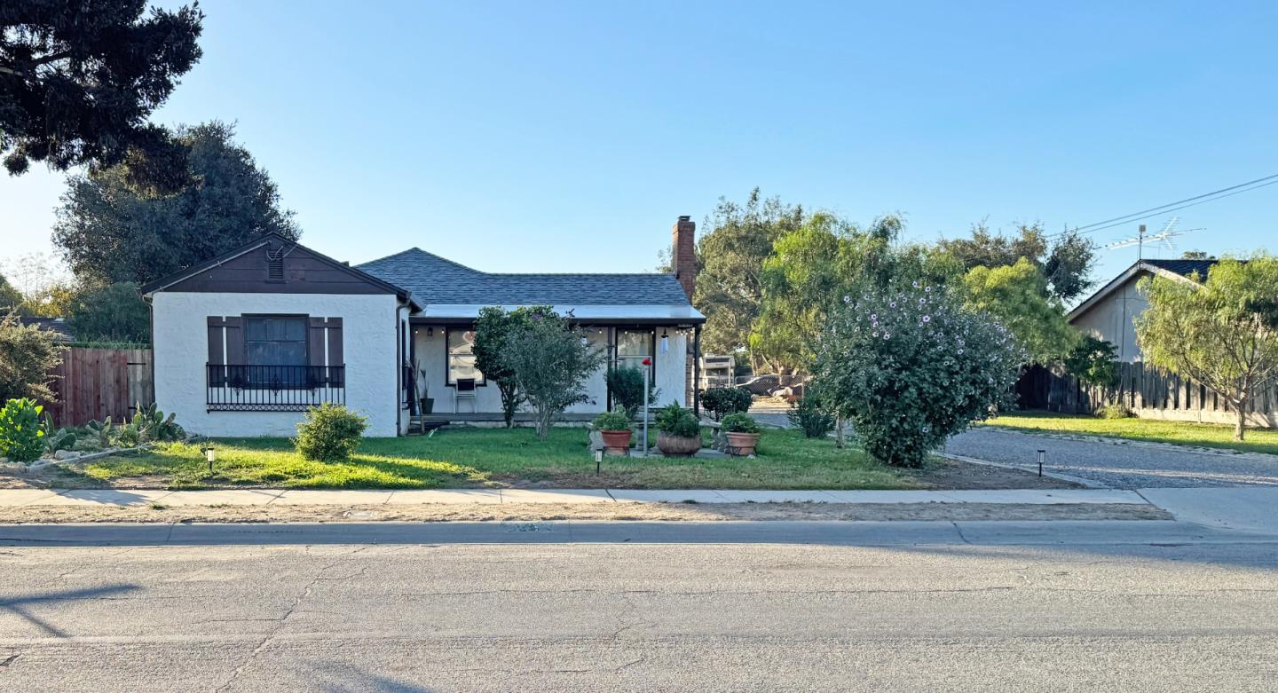 325 Oak AVE, Greenfield 93927