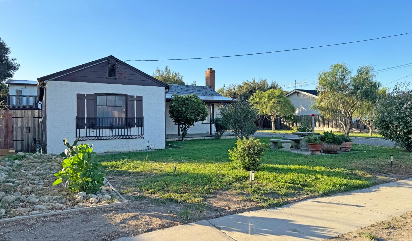 325 Oak Ave, Greenfield, CA 93927, Photo 2