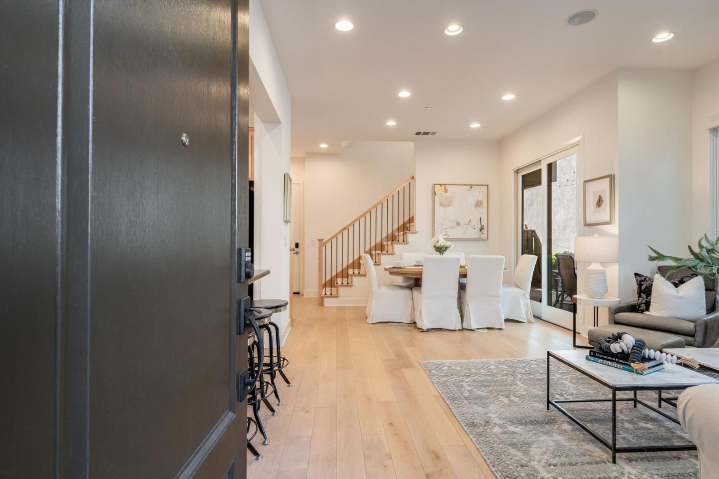 3493 Alma Village Cir, PaloAlto, CA 94306, Photo 3