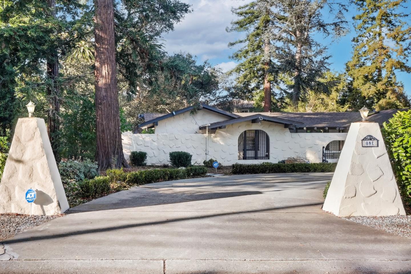 1 Edge, Atherton, CA 94027, Photo 2