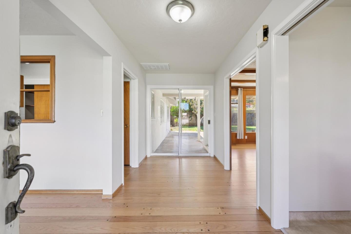 16 Alma Ct, LosAltos, CA 94022, Photo 6