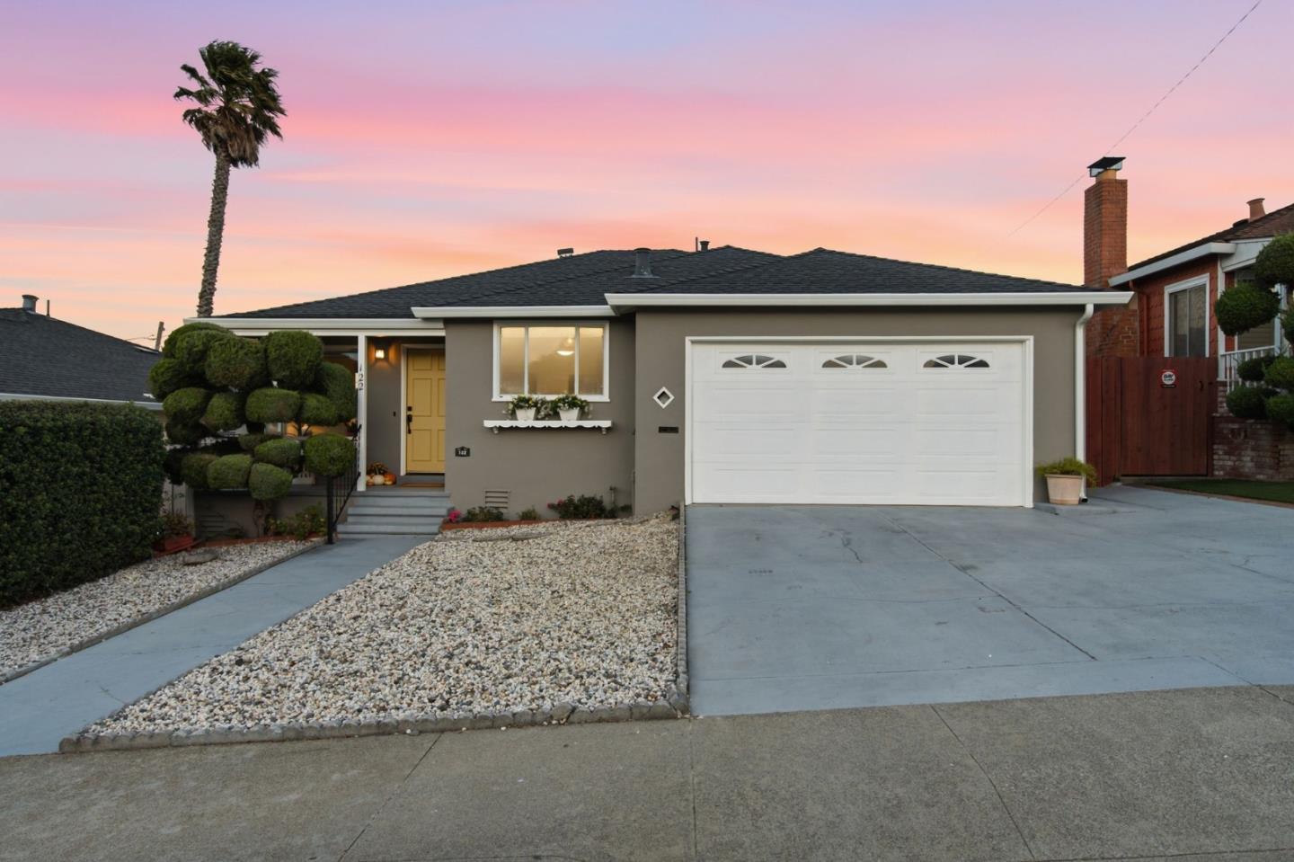 122 Sherwood Way, SouthSanFrancisco, CA 94080, Photo 2