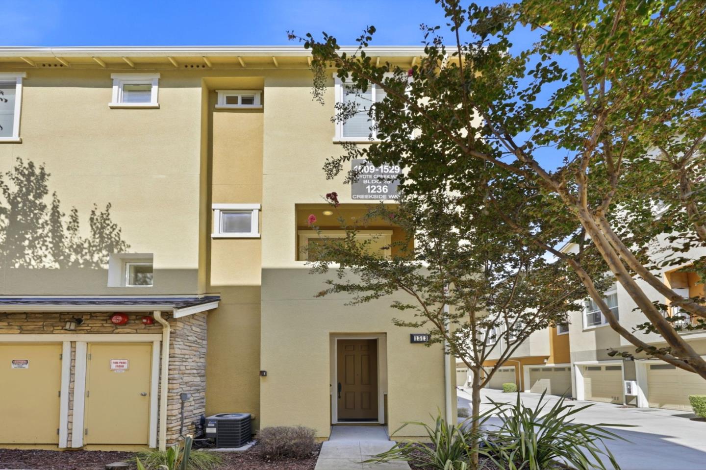 1513 Coyote Creek Way, Milpitas 95035