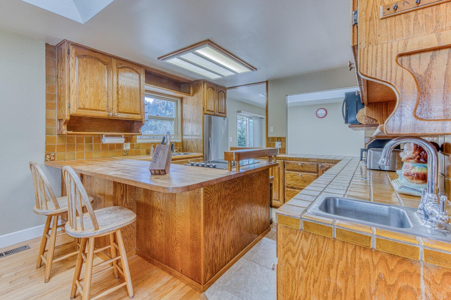 945 San Simeon Dr, Salinas, CA 93901, Photo 7