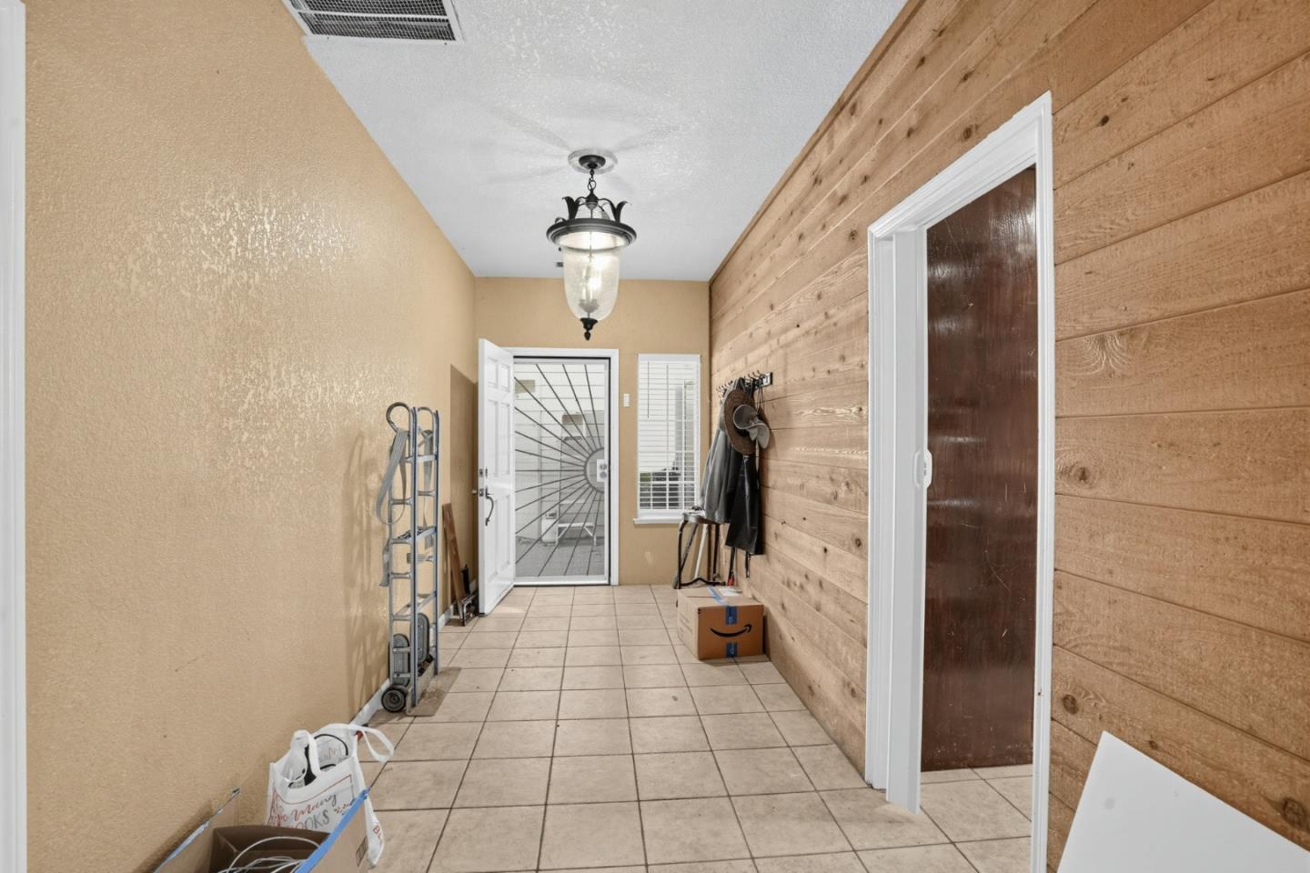 1907 Pontelli Ct, Stockton, CA 95207 photo 8