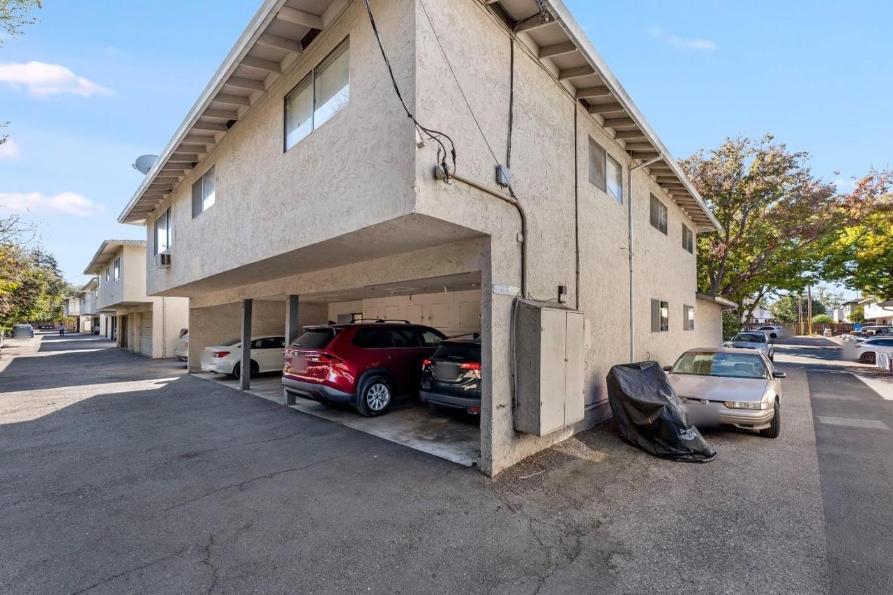 490 Hawthorn Ave, Sunnyvale, CA 94086, Photo 6