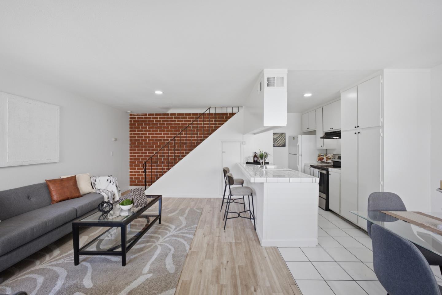811 N Capitol Ave 3, SanJose, CA 95133, Photo 2