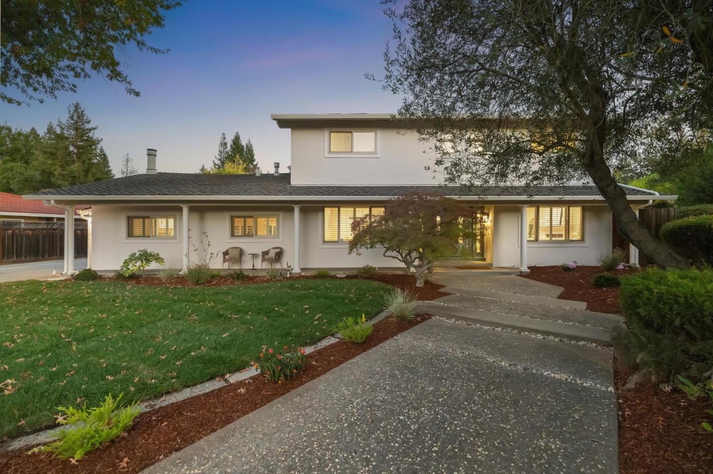 5-Bedroom home for sale at 100 Calfhill CT