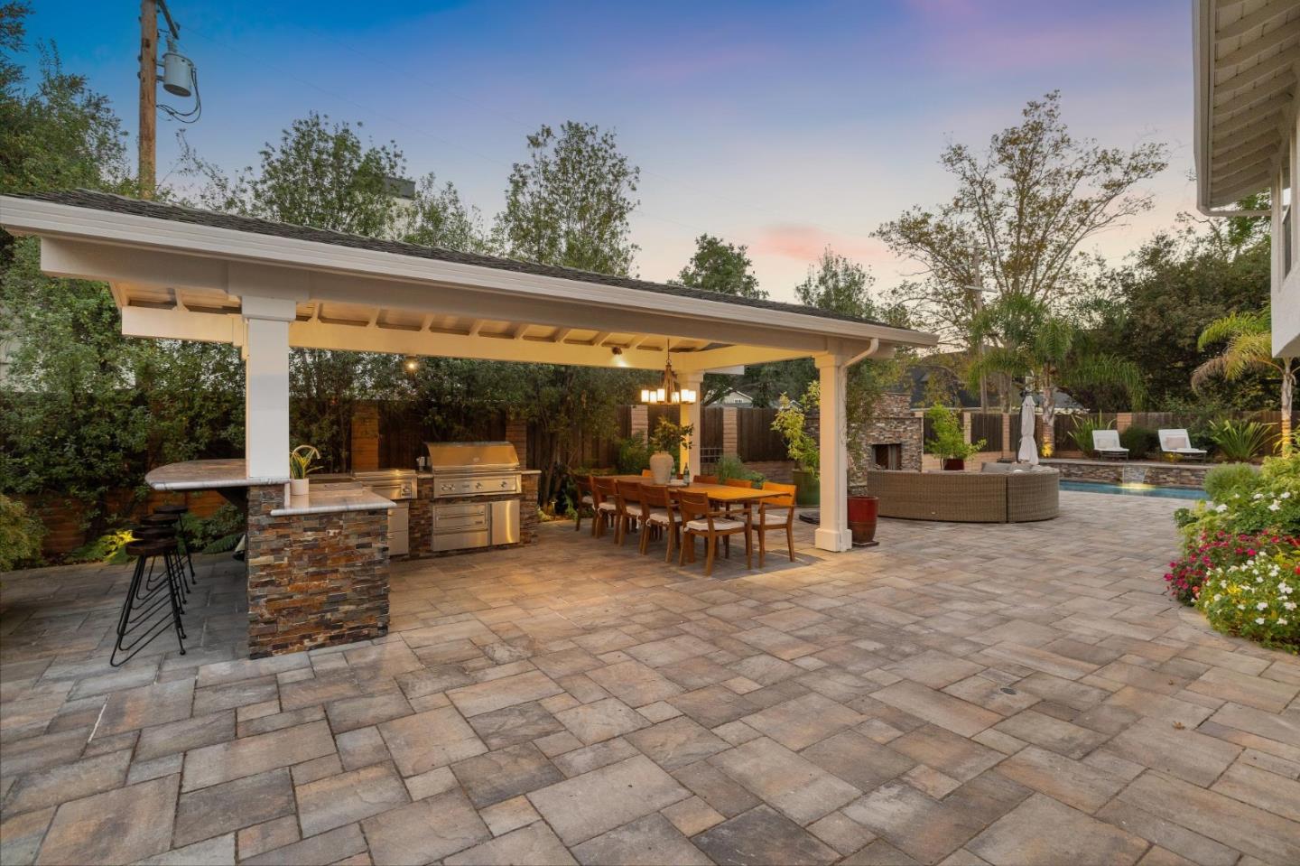 Photo 34