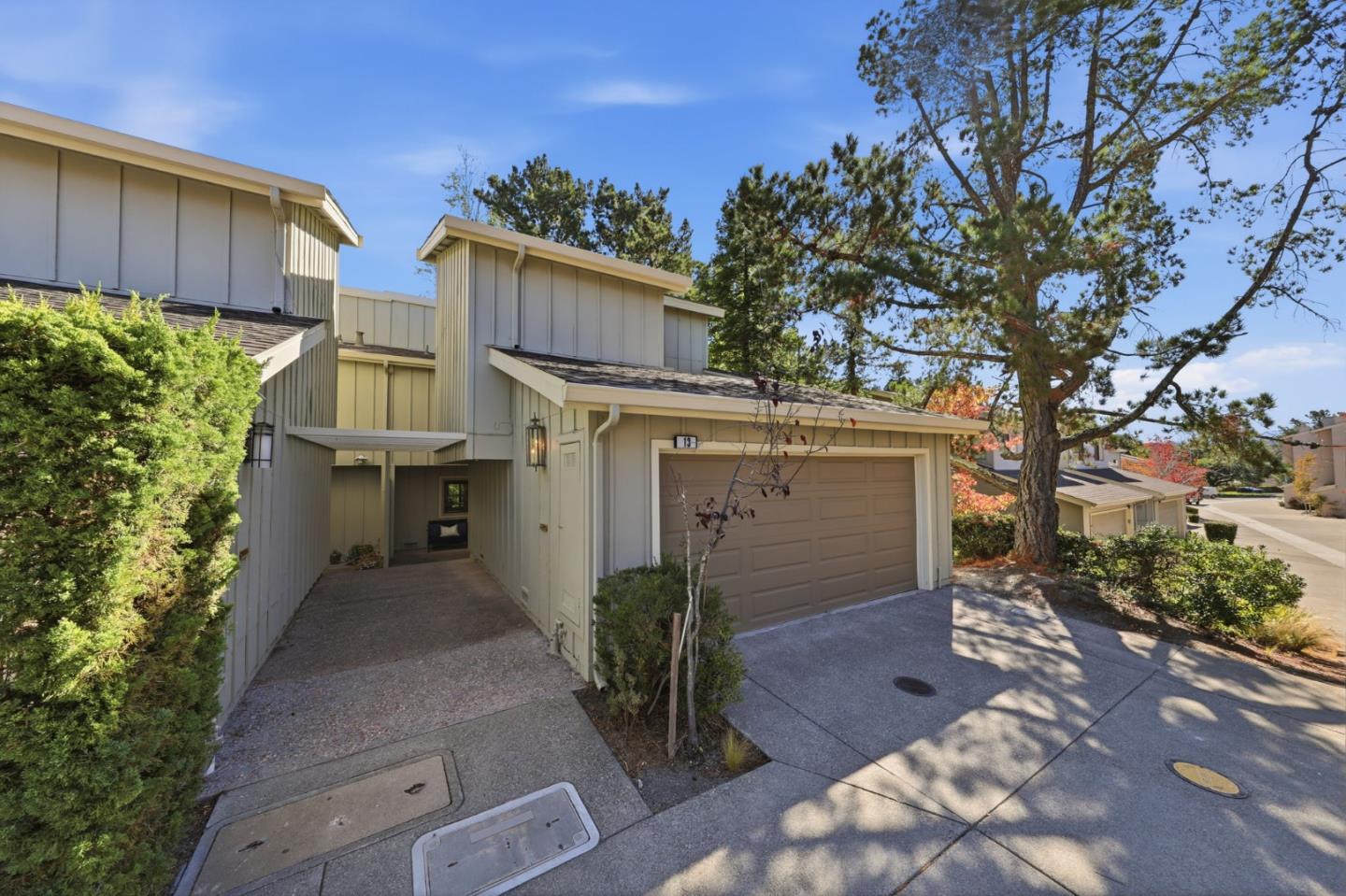 13 Gallowridge Ct, SanMateo, CA 94402, Photo 2