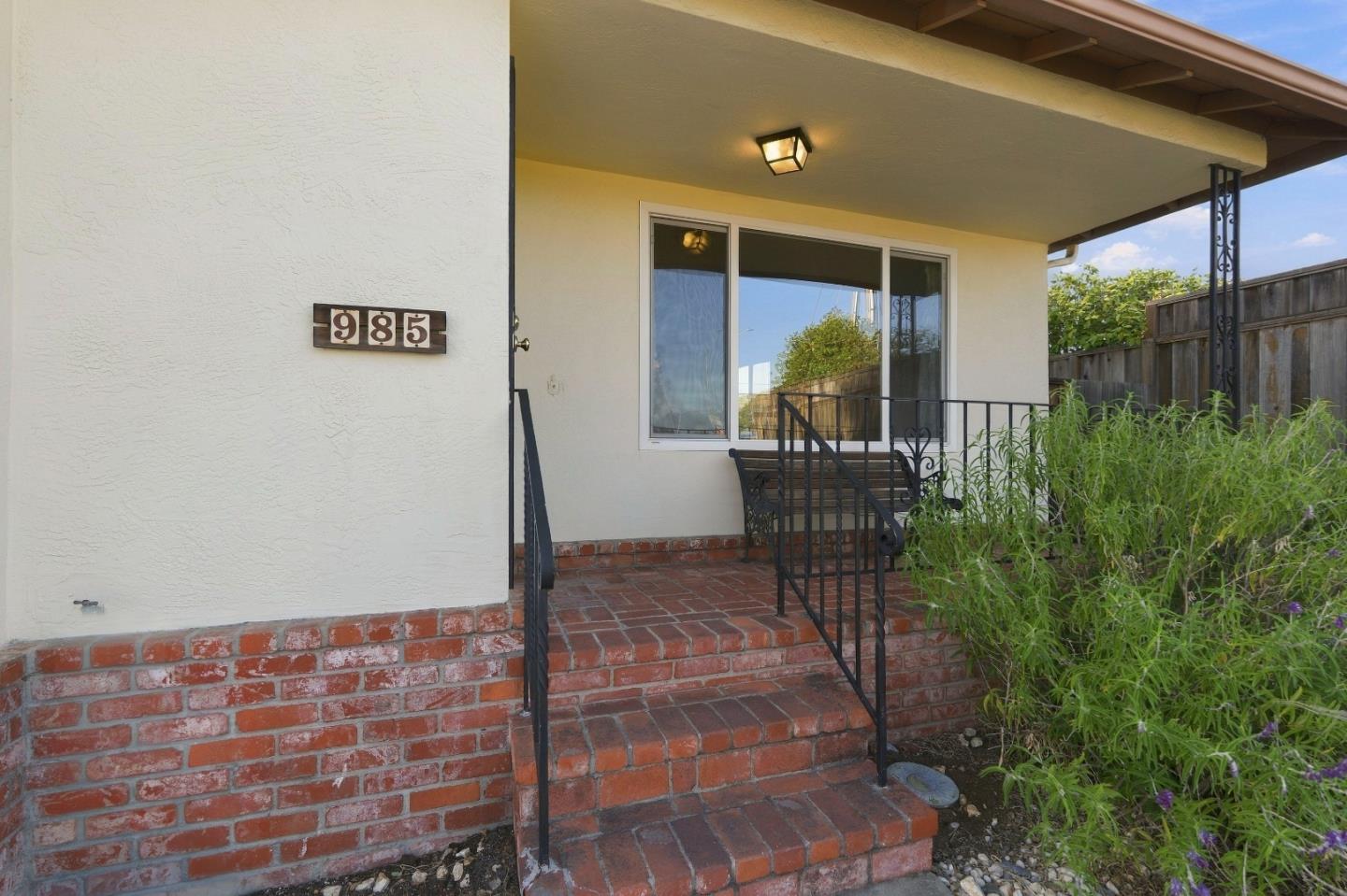 985 Market St, Alameda, CA 94501, Photo 2