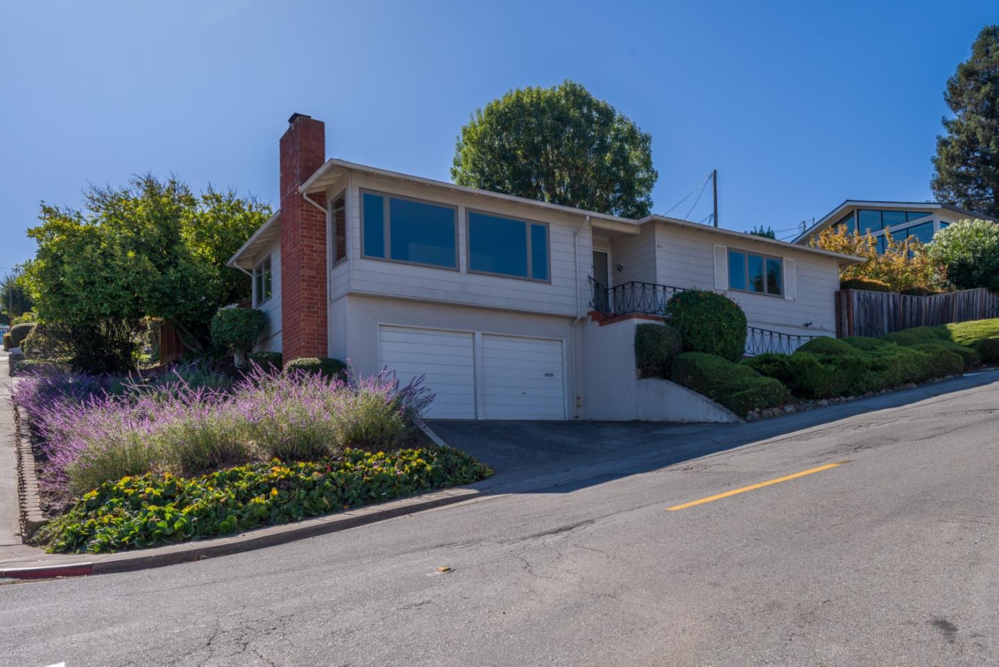 421 W 39th AVE, SanMateo 94403