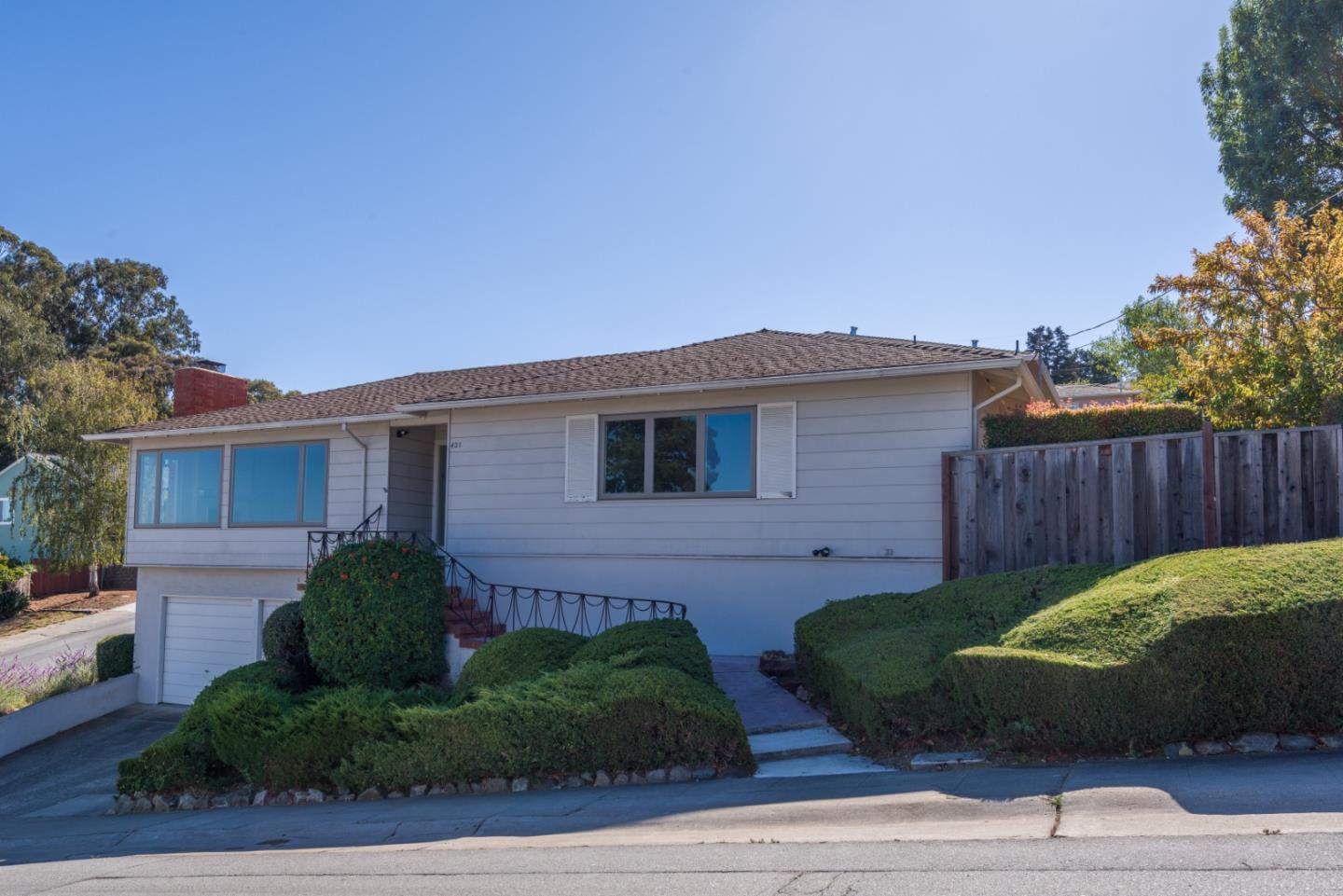 421 W 39th Ave, SanMateo, CA 94403, Photo 2