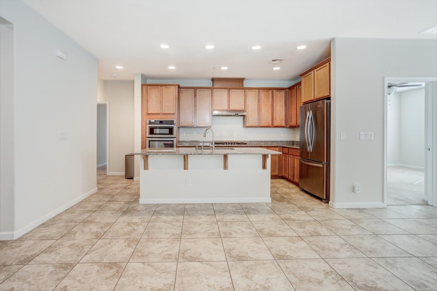 1382 Mill Run Ct, Manteca, CA 95336 photo 6