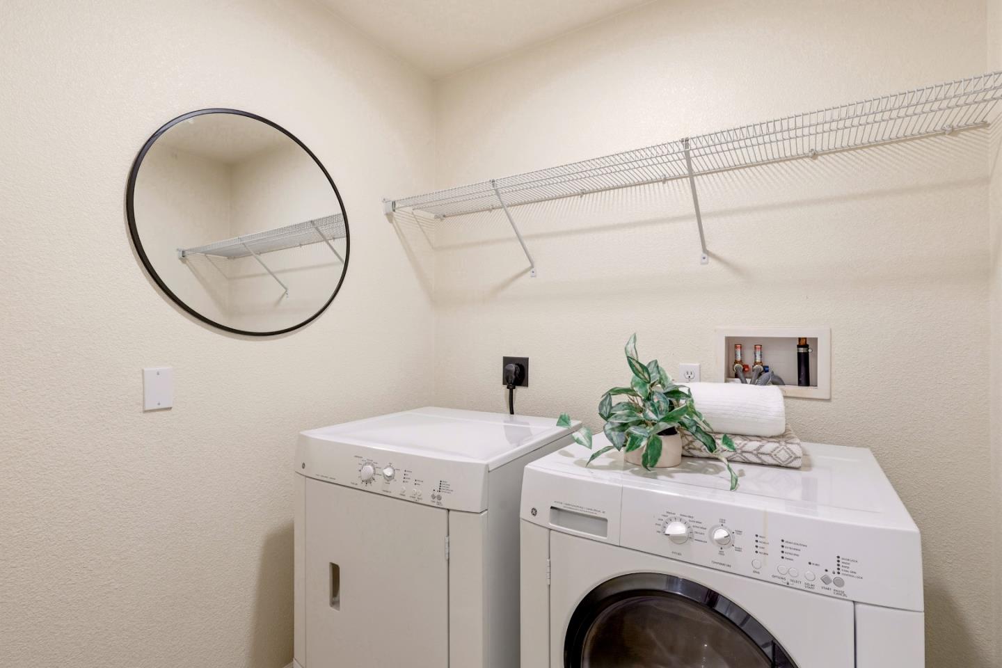 694 Cedarville Ln, SanJose, CA 95133, Photo 3