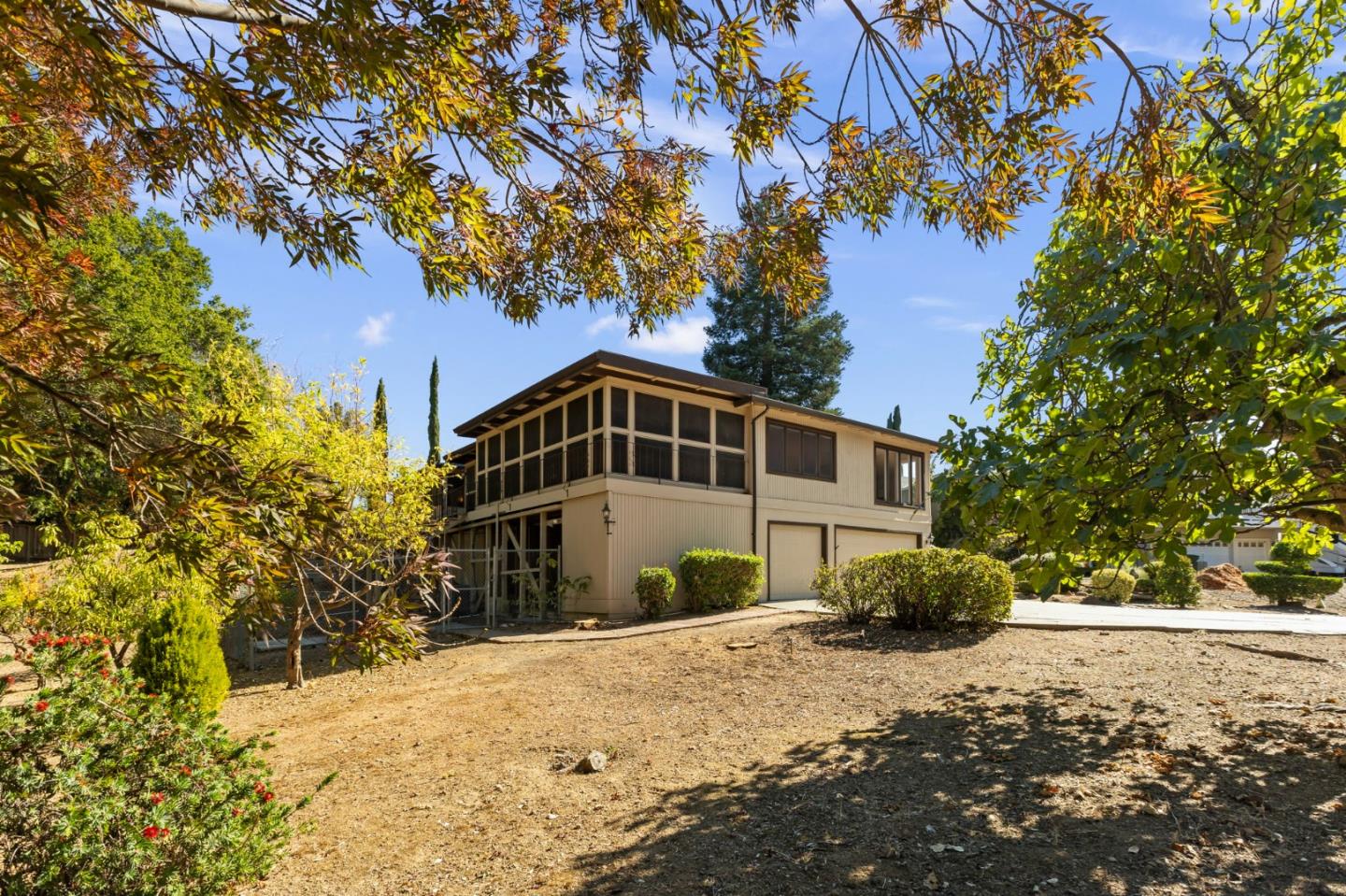 13158 Stewart Ct, Saratoga, CA 95070, Photo 3