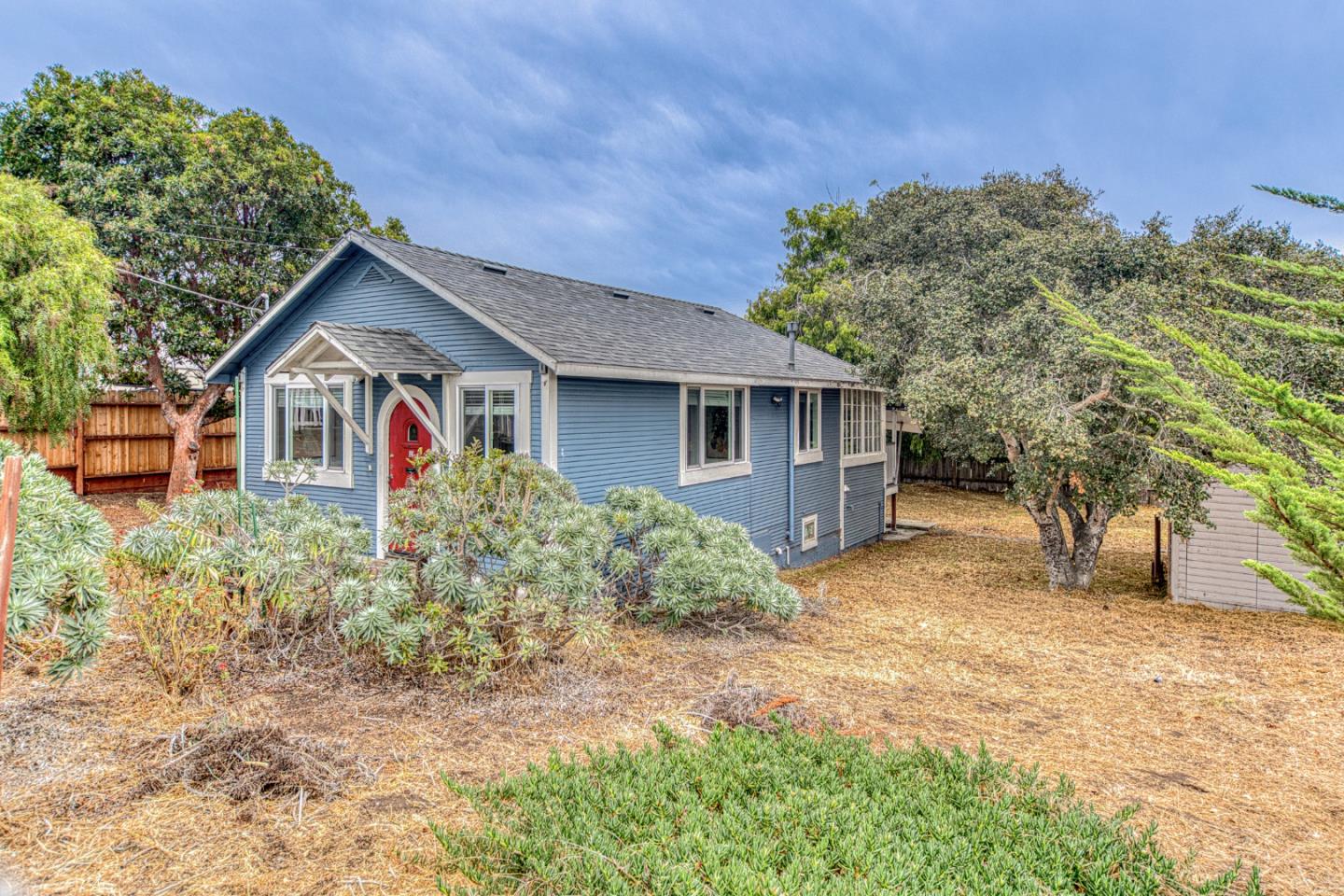 944 Sonoma AVE