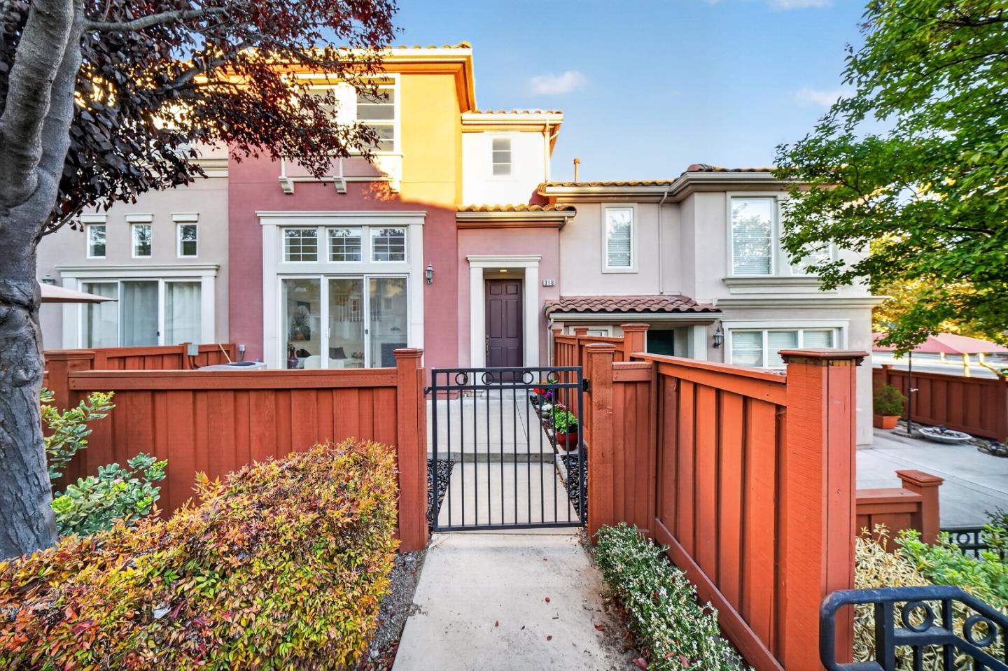 318 Vista Roma WAY, SanJose 95136