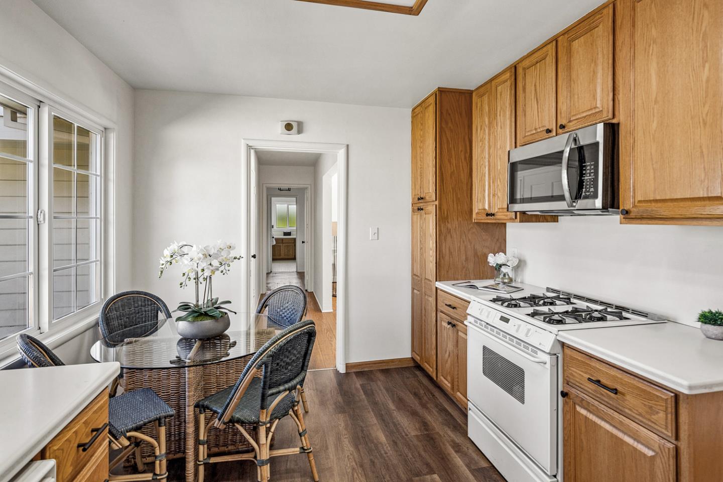 740 Arroyo Rd, LosAltos, CA 94024, Photo 6