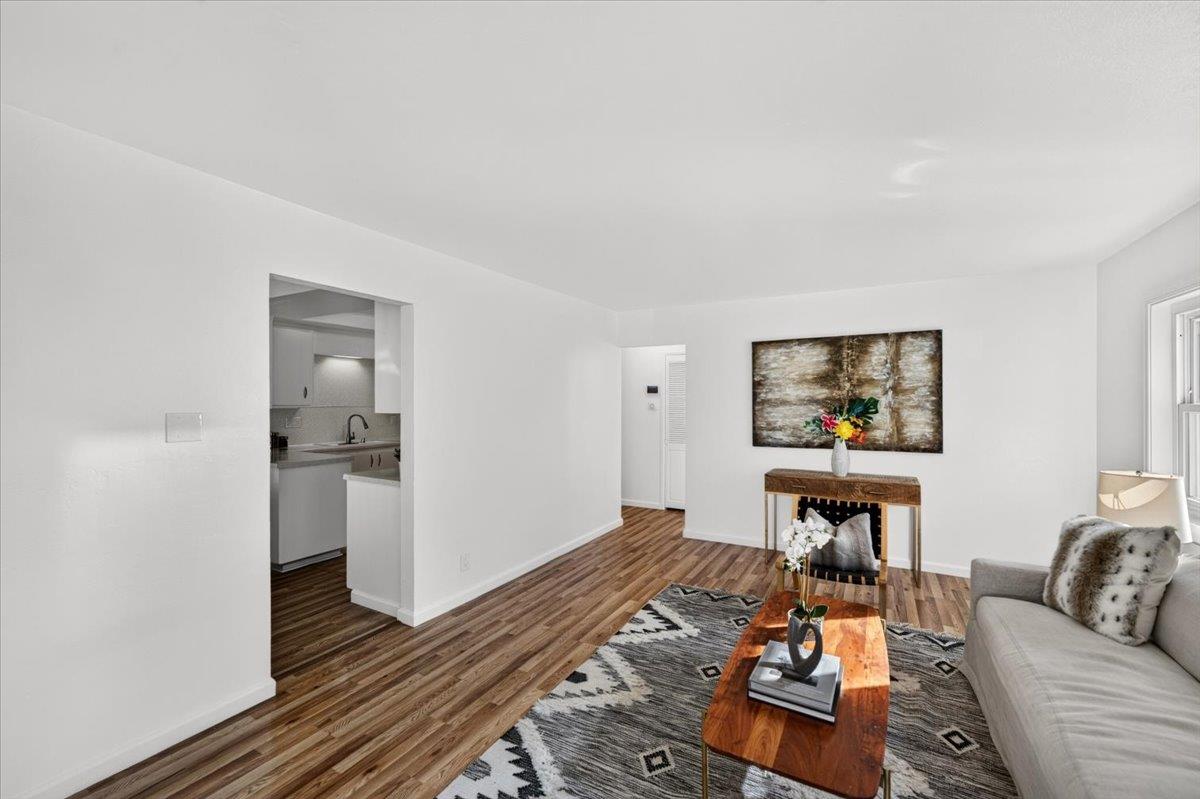 884 Beechwood Ave, Vallejo, CA 94591 photo 3
