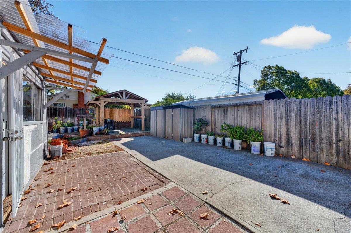 884 Beechwood Ave, Vallejo, CA 94591 photo 37