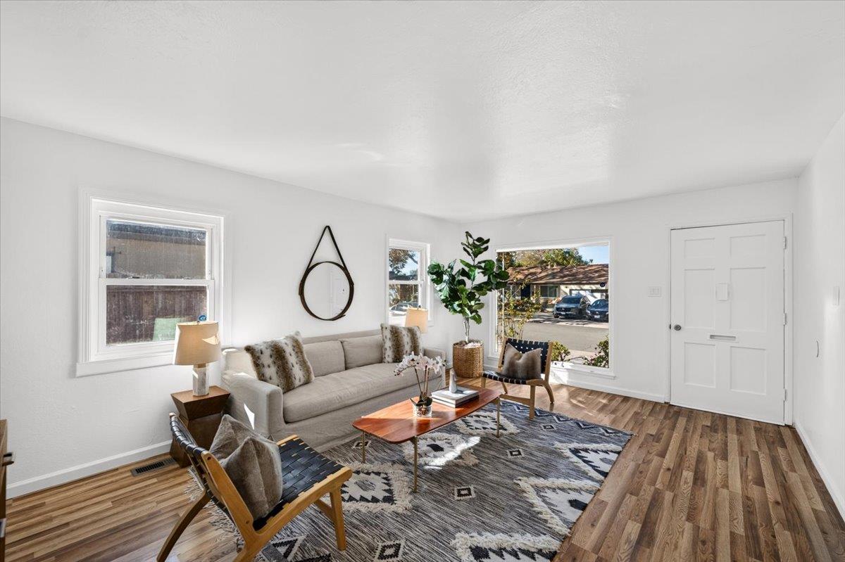 884 Beechwood Ave, Vallejo, CA 94591 photo 4