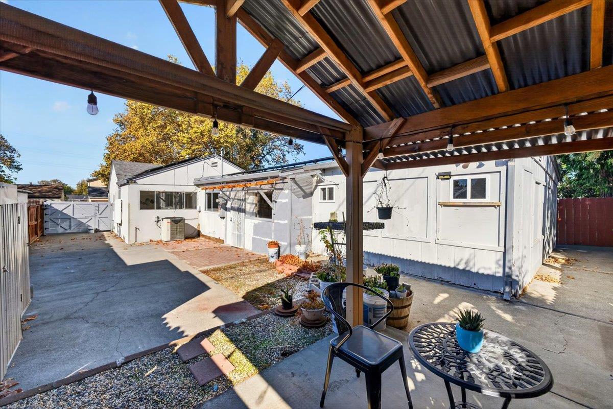 884 Beechwood Ave, Vallejo, CA 94591 photo 41