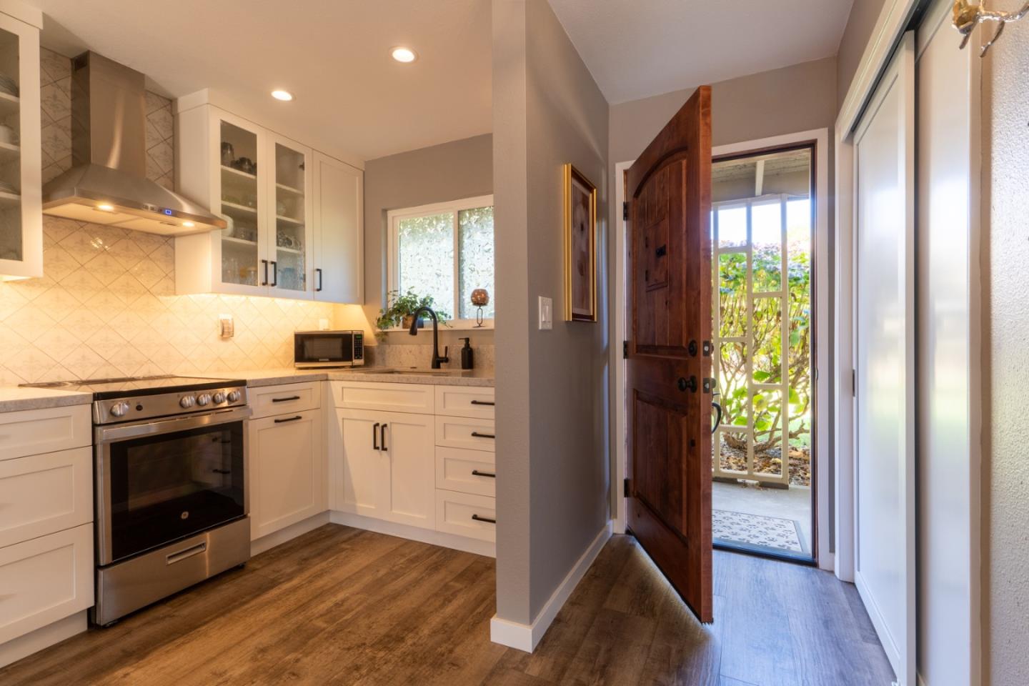 253 Hacienda Carmel