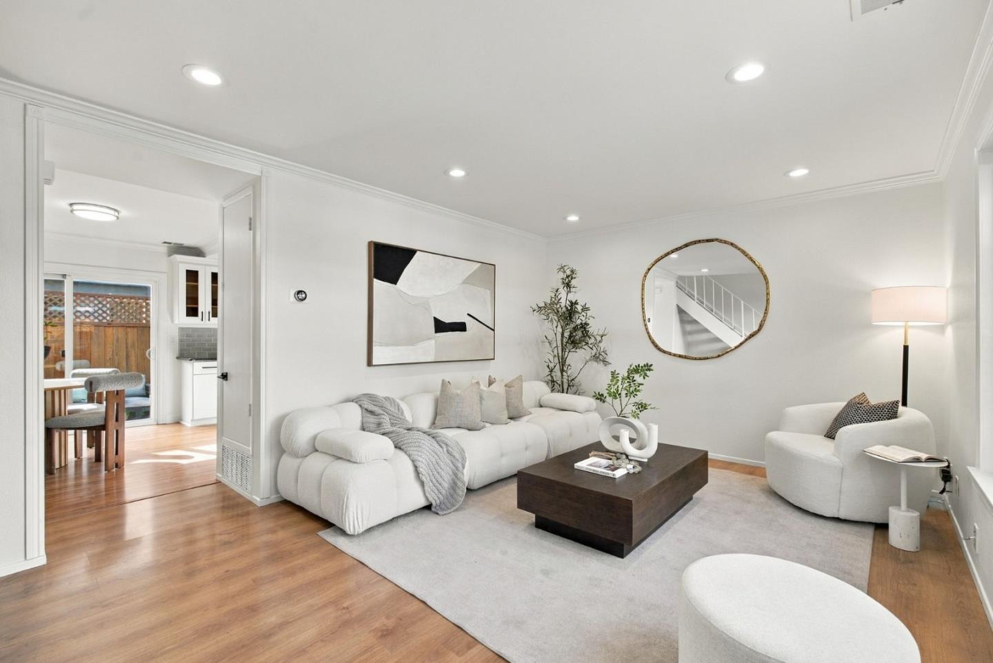 1152 Brace Ave 4