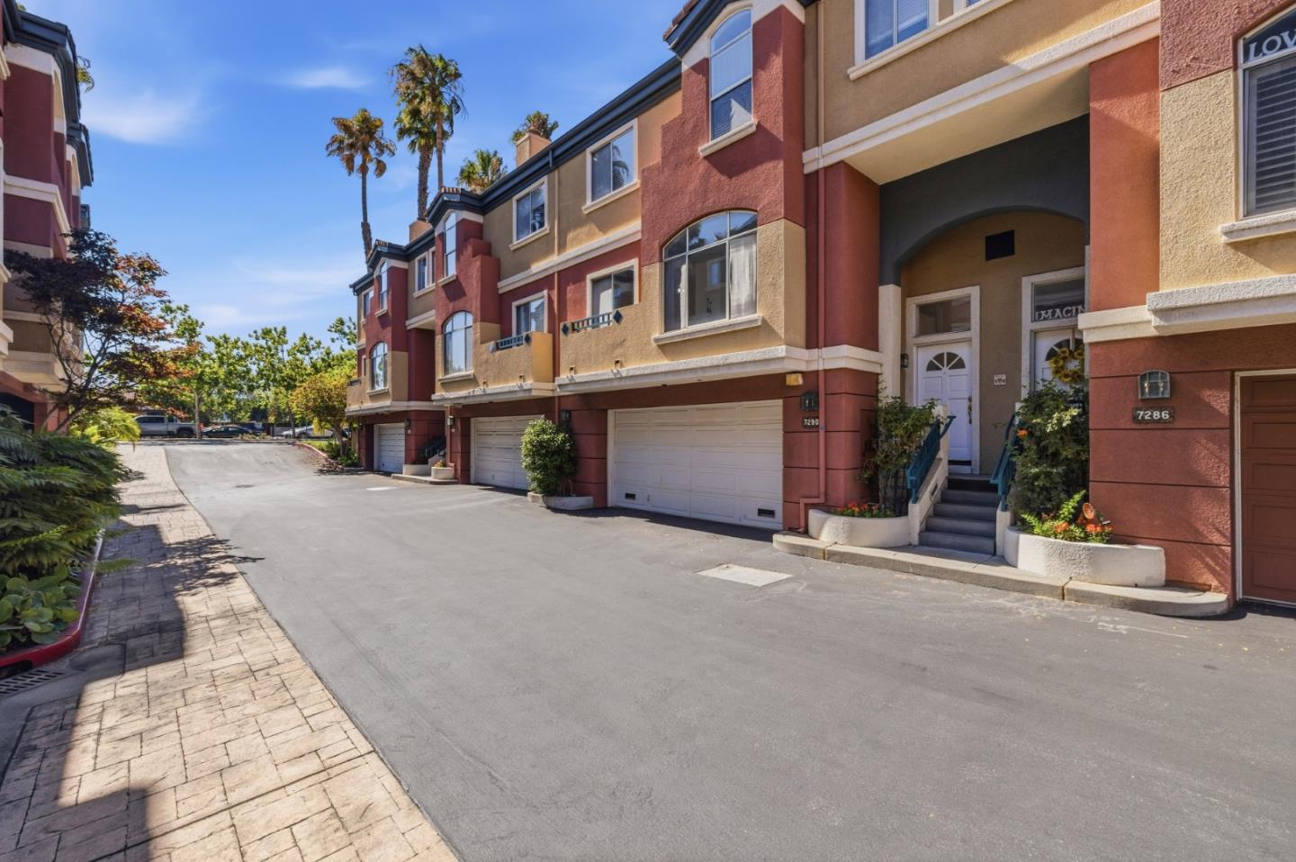 7290 Ventana Dr, SanJose, CA 95129, Photo 2